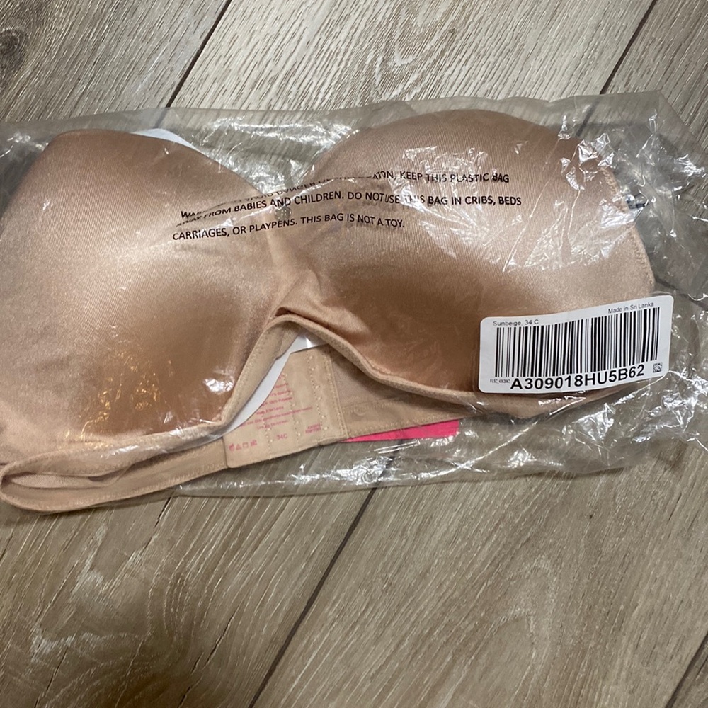 Breezies Diamond Jacquard Seamless Wirefree Bra